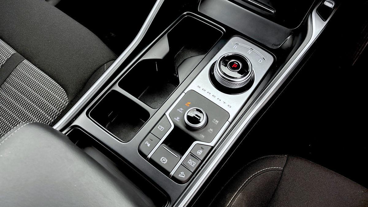 Kia Sorento Image 12