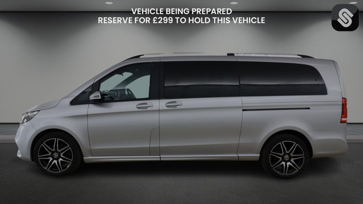 Mercedes-Benz V Class Image 6