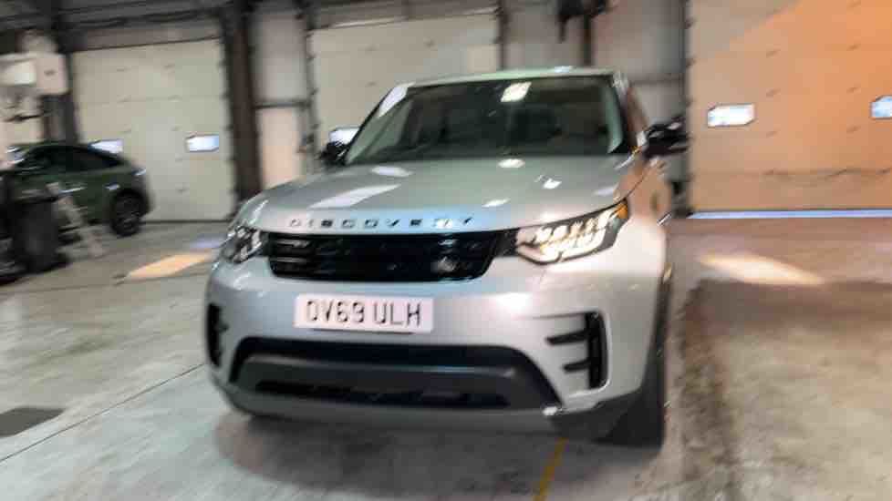 More views of Land Rover Discovery