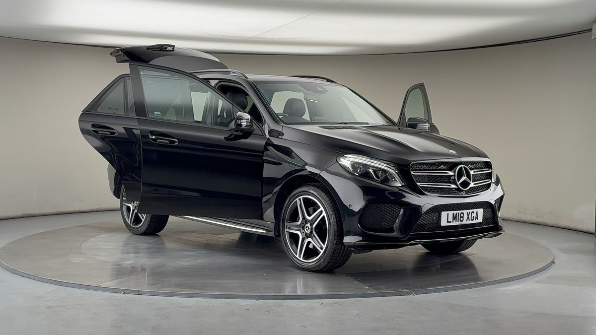 More views of Mercedes-Benz GLE