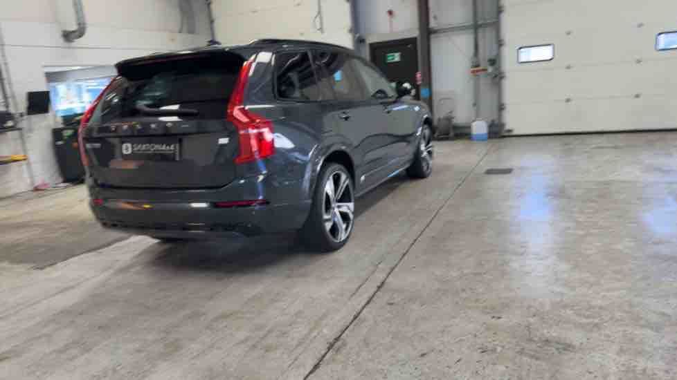 More views of Volvo XC90