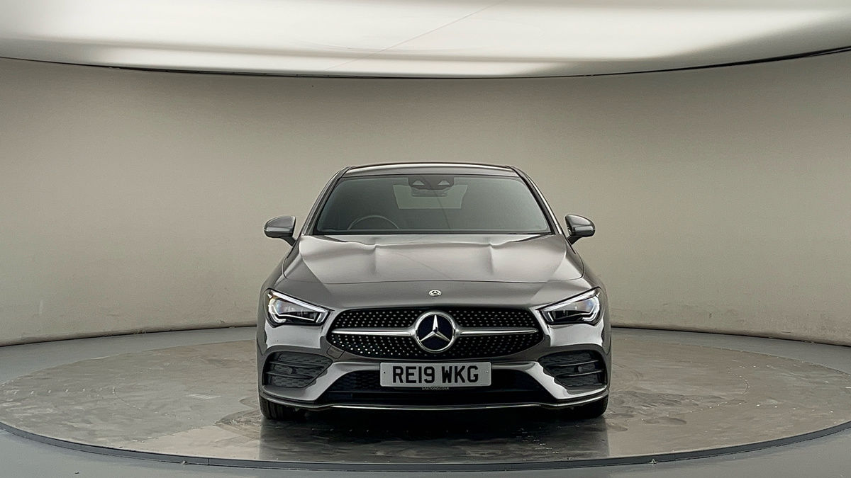 Mercedes-Benz CLA Image 3