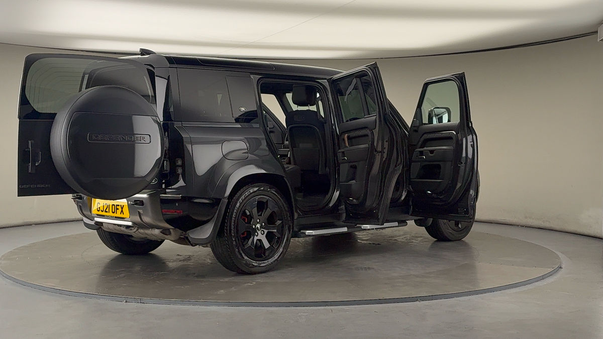 More views of Land Rover Defender 110