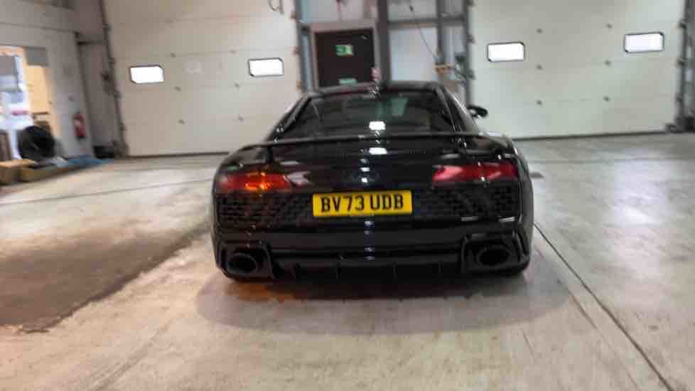 More views of Audi R8