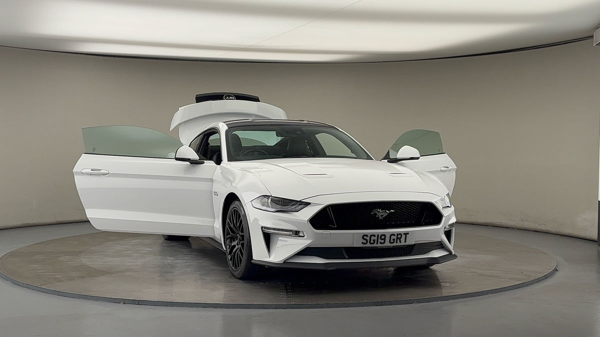 More views of Ford Mustang