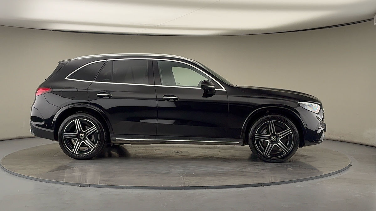 More views of Mercedes-Benz GLC