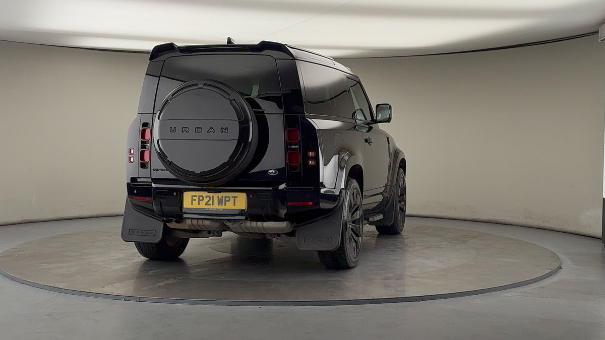 More views of Land Rover Defender 90