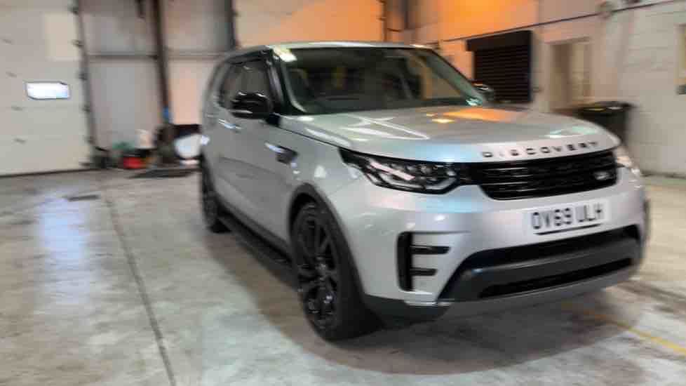 More views of Land Rover Discovery