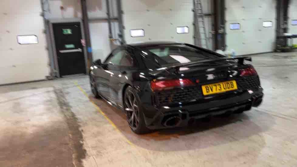 More views of Audi R8