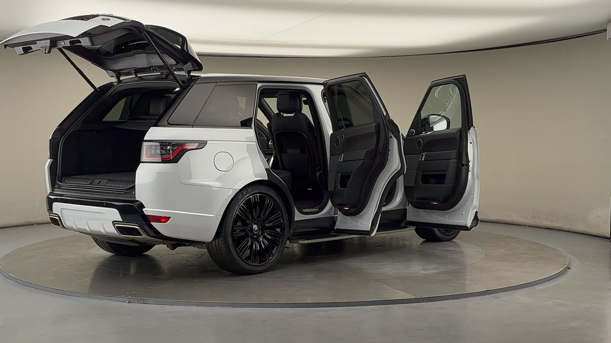 More views of Land Rover Range Rover Sport