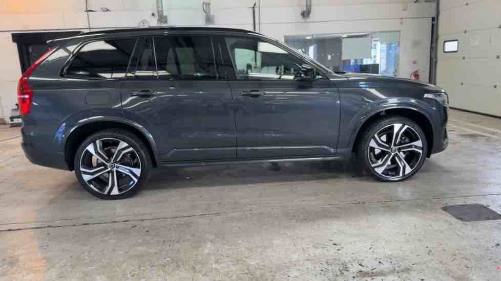 More views of Volvo XC90