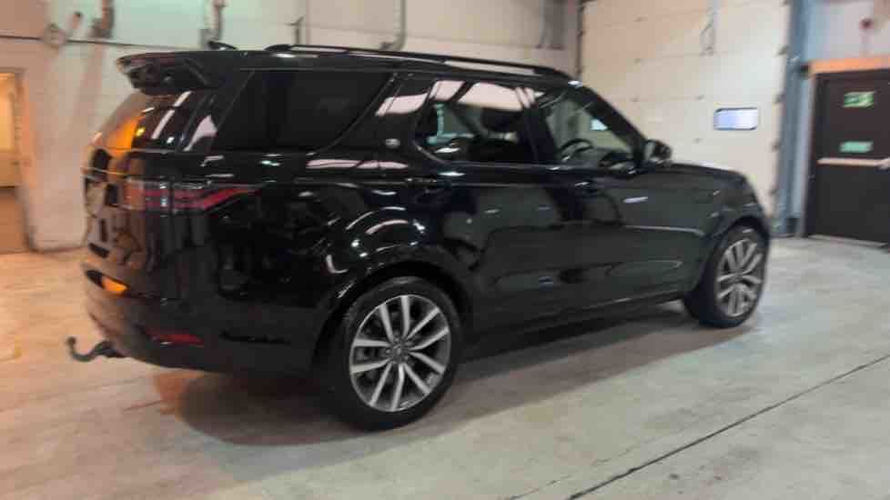 More views of Land Rover Discovery