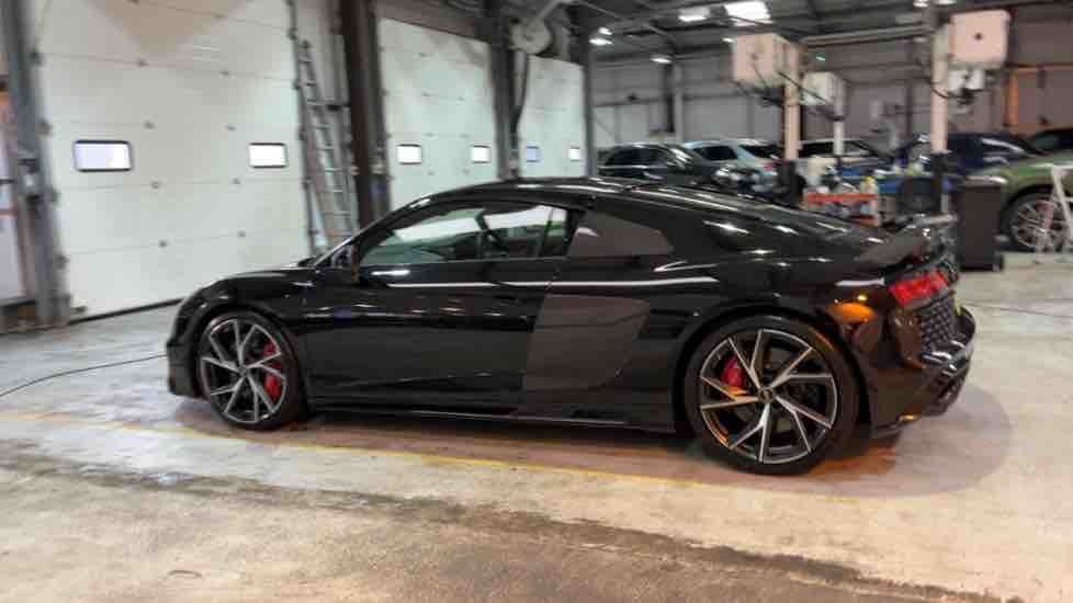 More views of Audi R8