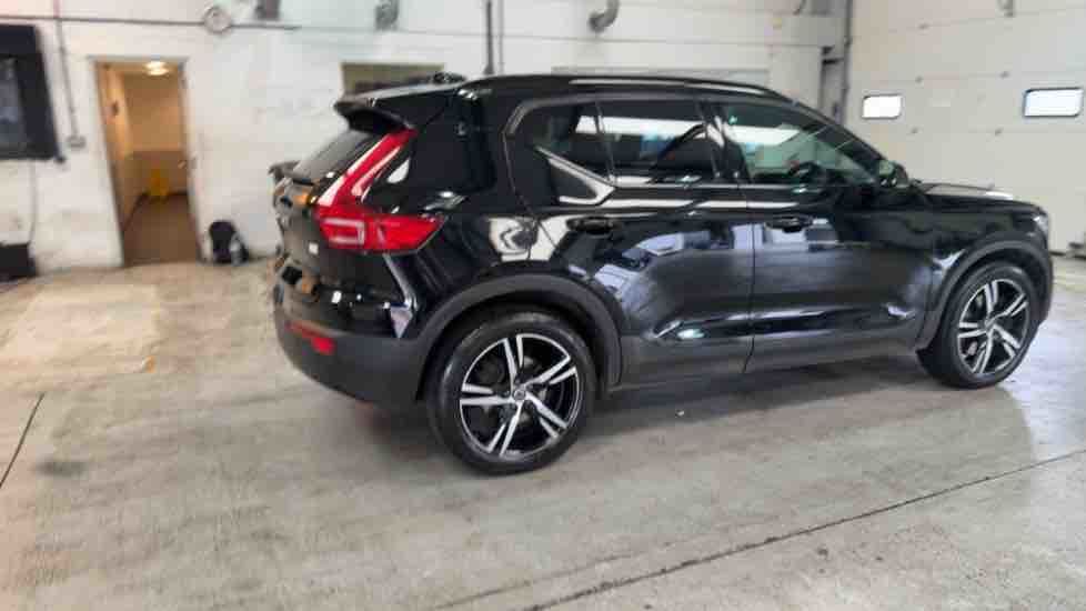 More views of Volvo XC40