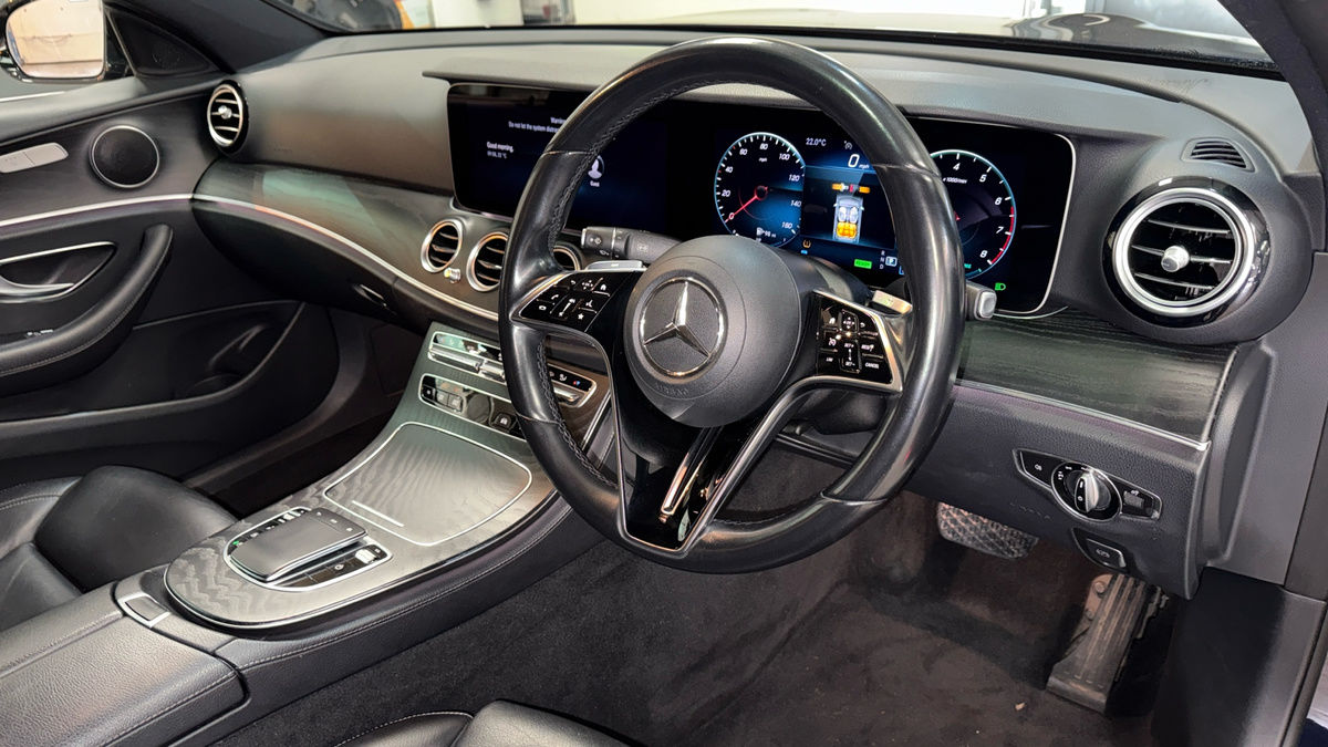 Mercedes-Benz E Class Image 5