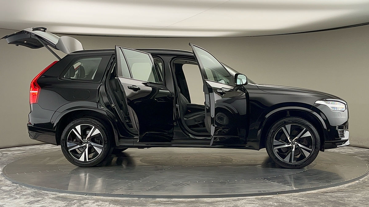 More views of Volvo XC90