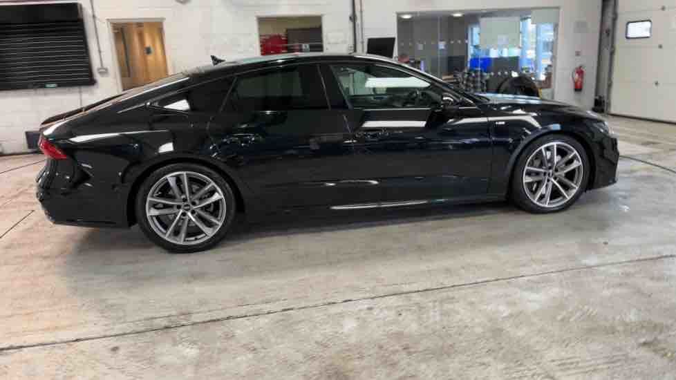 More views of Audi A7