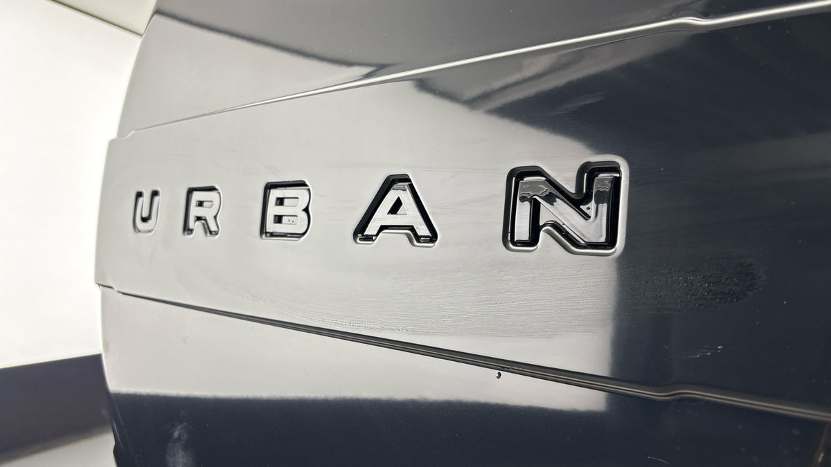 Land Rover Defender 110 Urban Image 50