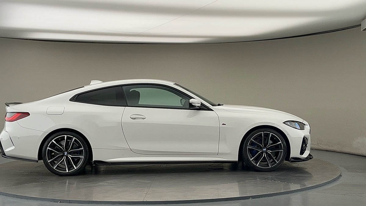 BMW 4 Series Image 16
