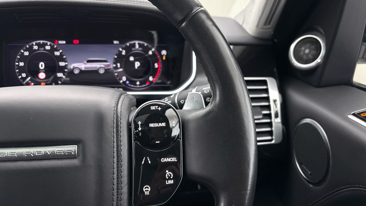 Land Rover Range Rover Image 14