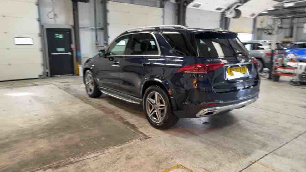 More views of Mercedes-Benz GLE