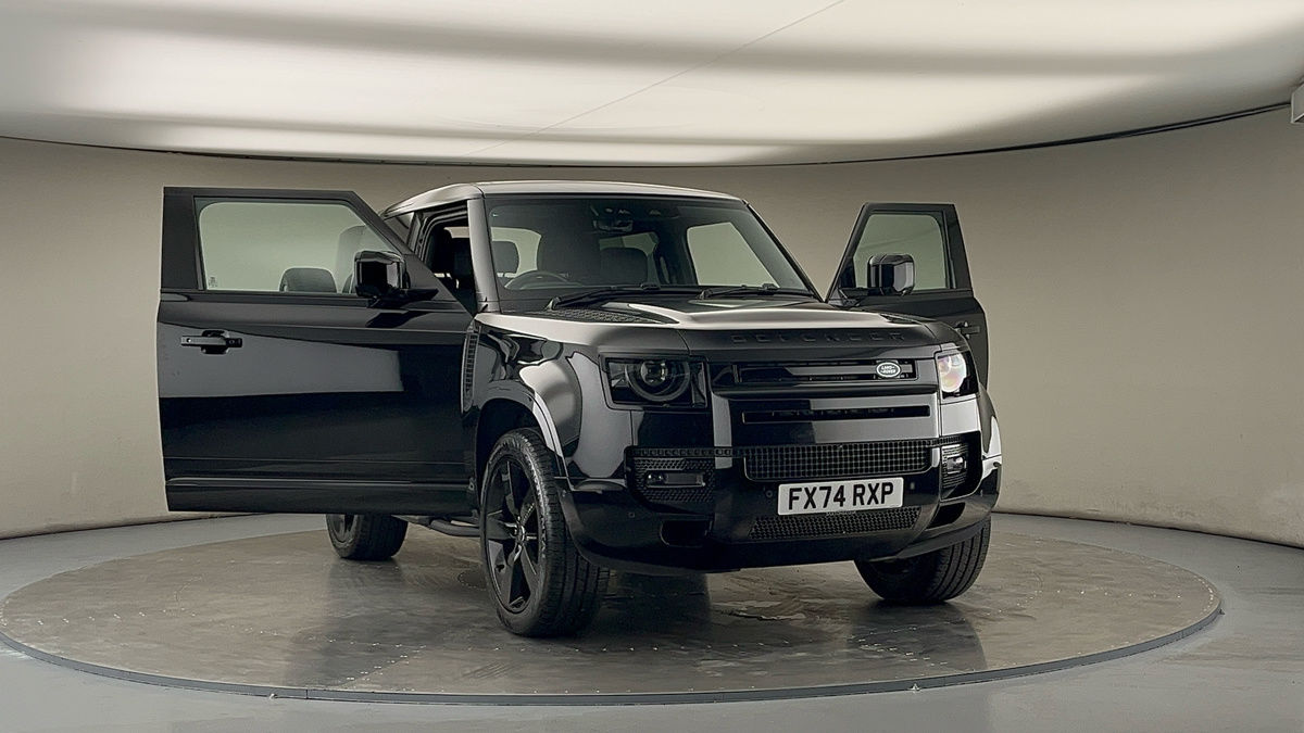 More views of Land Rover Defender 90