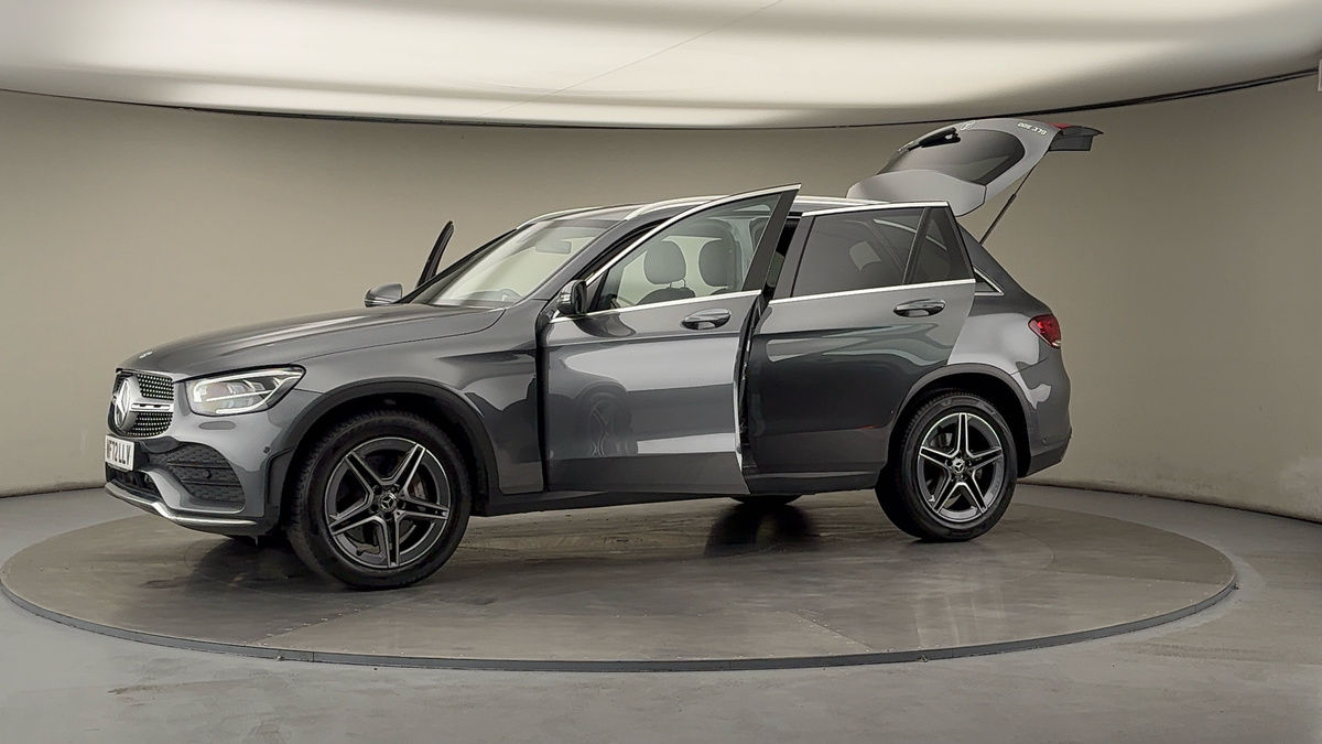 More views of Mercedes-Benz GLC