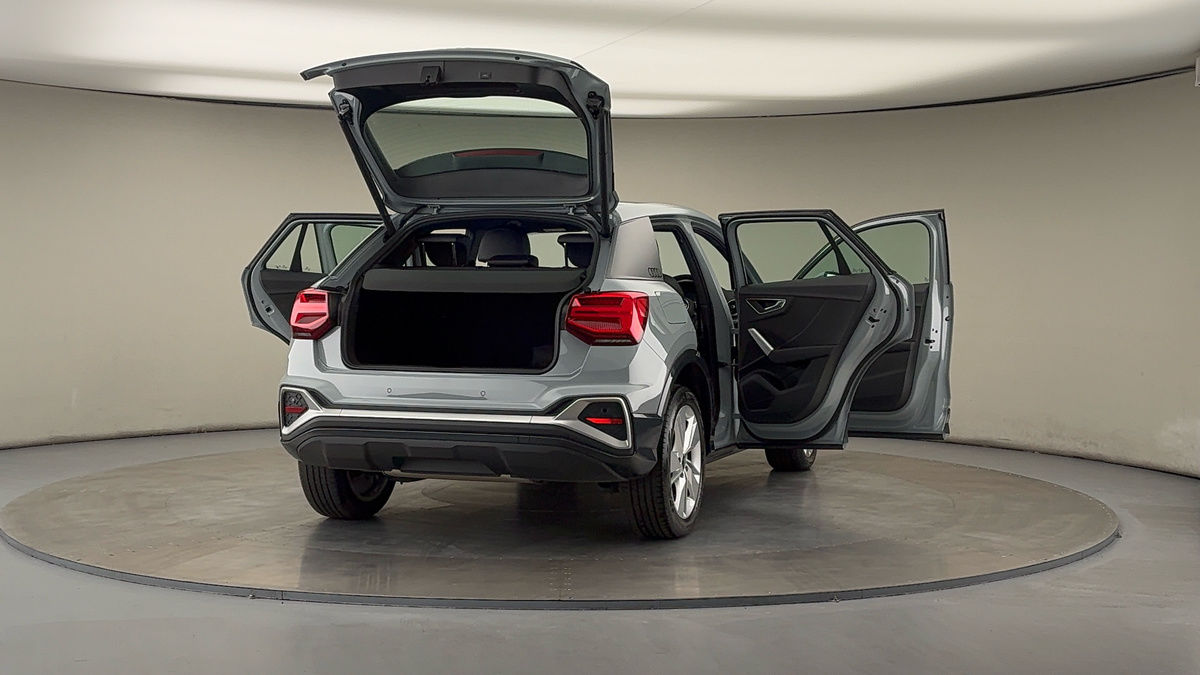 More views of Audi Q2