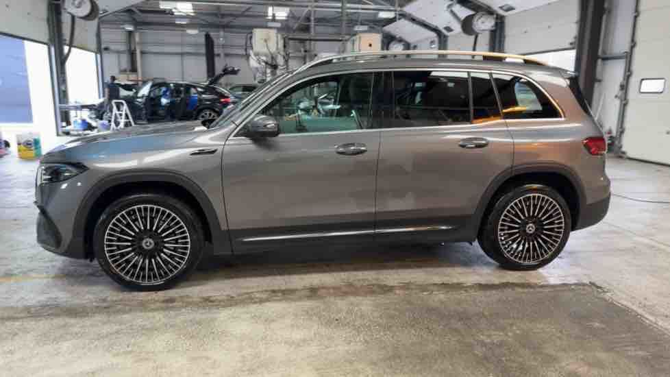 More views of Mercedes-Benz EQB