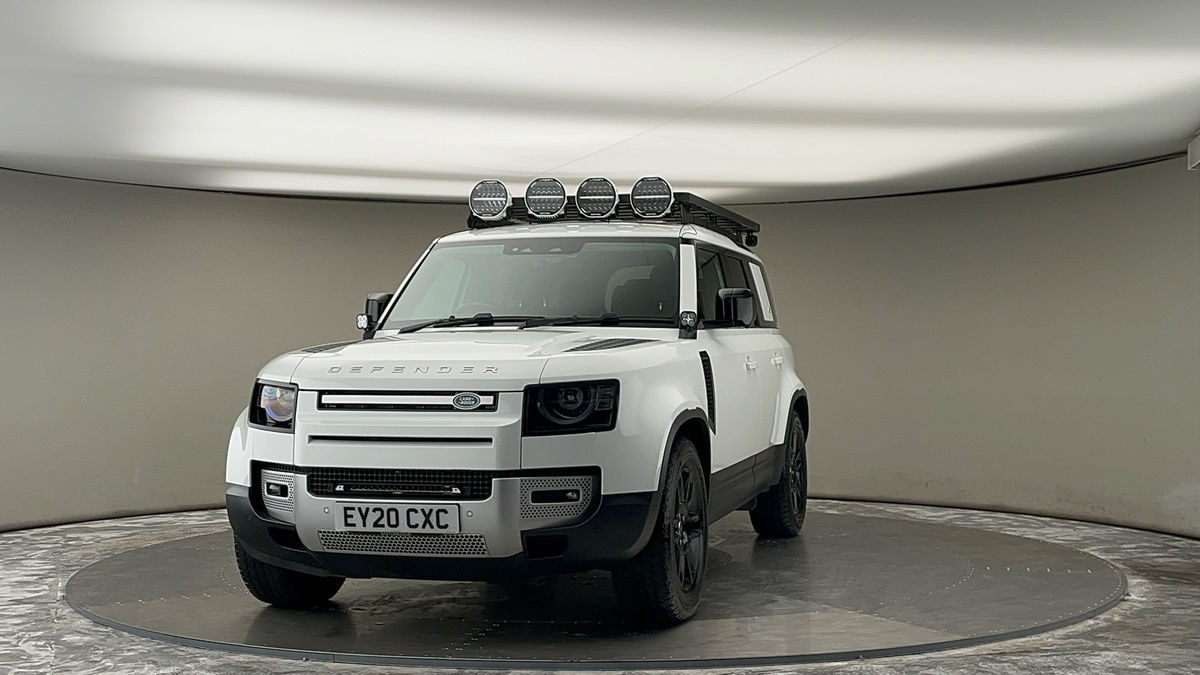 More views of Land Rover Defender 110