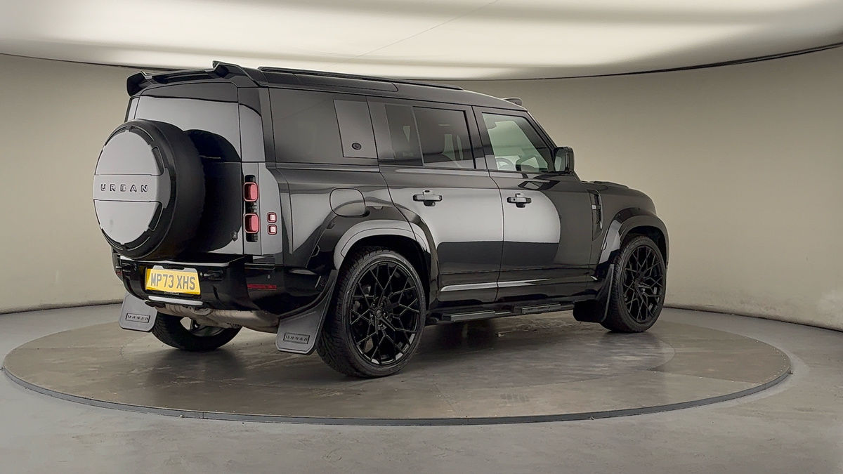 Land Rover Defender 110 Urban Image 42