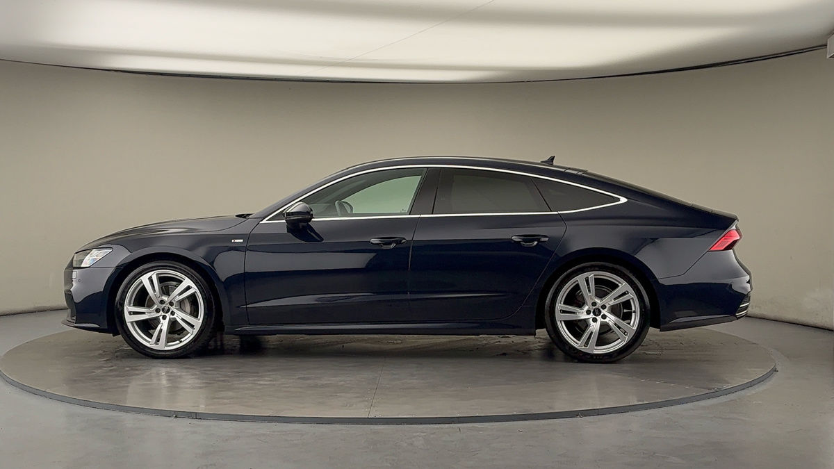 More views of Audi A7