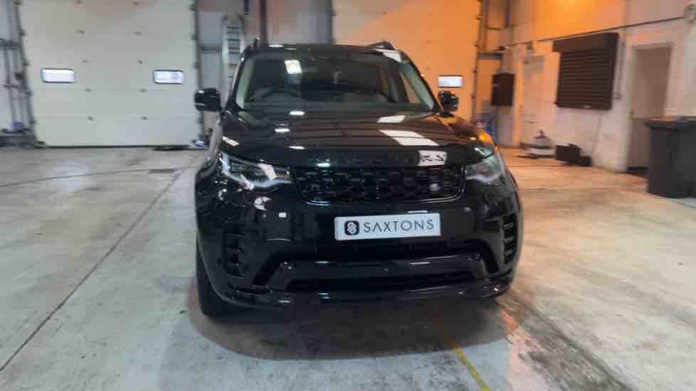 More views of Land Rover Discovery