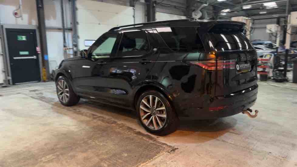More views of Land Rover Discovery