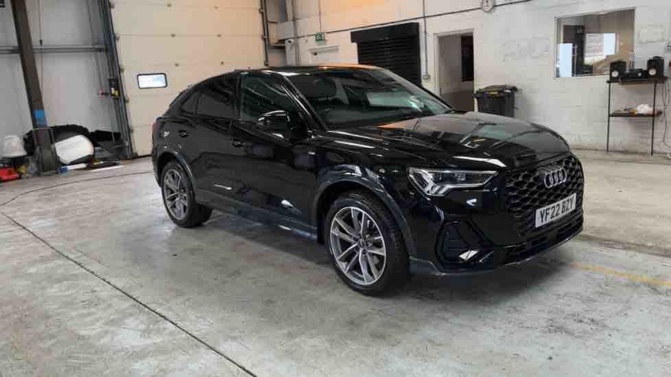 More views of Audi Q3