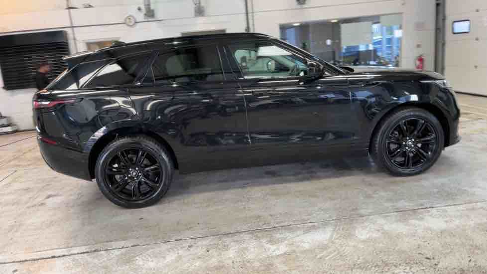 More views of Land Rover Range Rover Velar