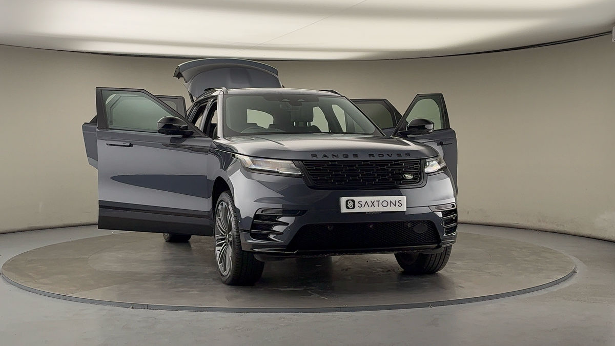More views of Land Rover Range Rover Velar
