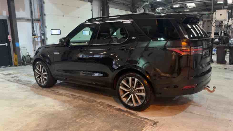 More views of Land Rover Discovery