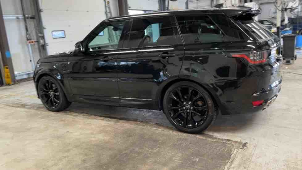 More views of Land Rover Range Rover Sport