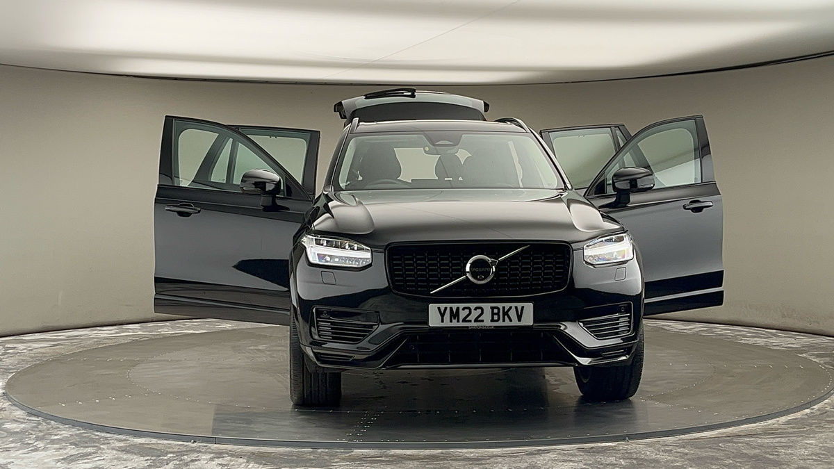 More views of Volvo XC90