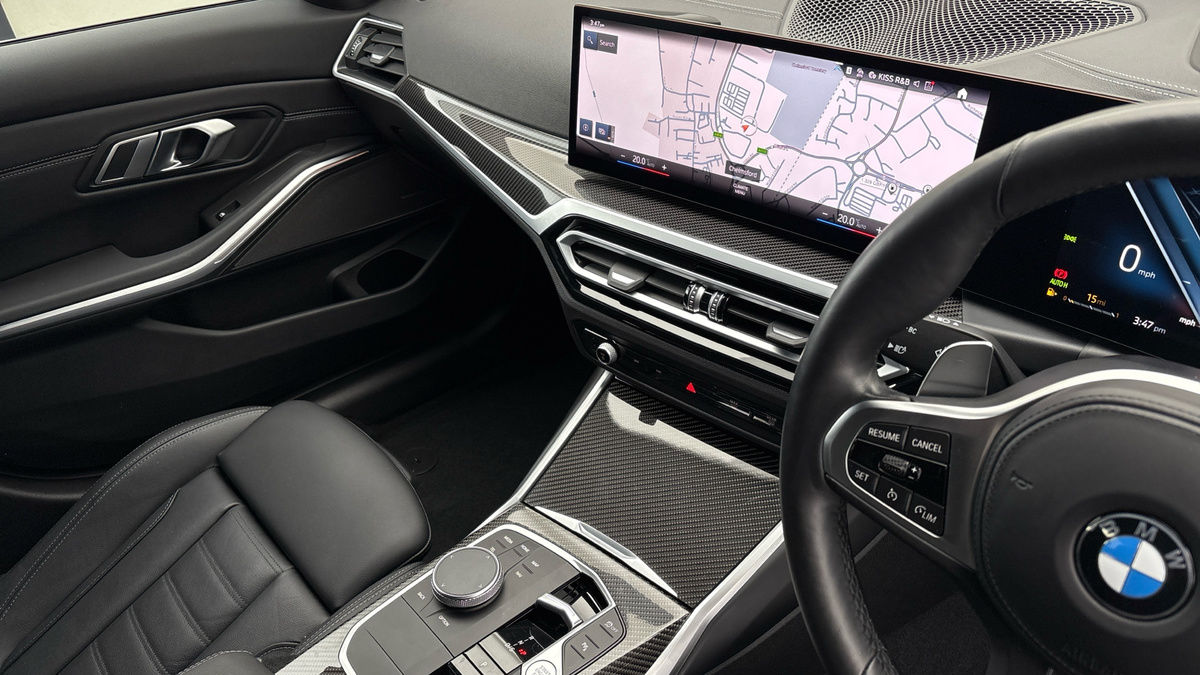 BMW 3 Series Image 18