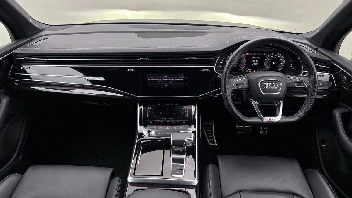 Audi Q7 Image 12