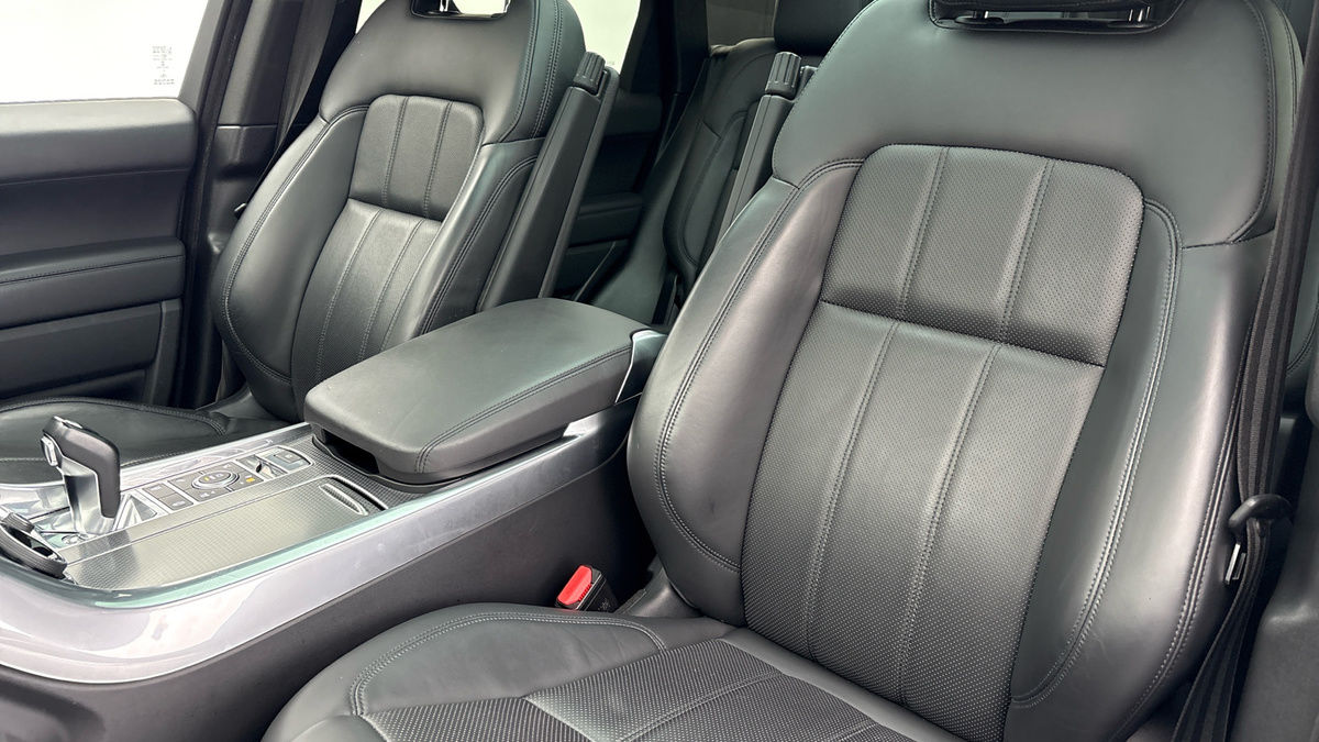 Land Rover Range Rover Sport Image 7