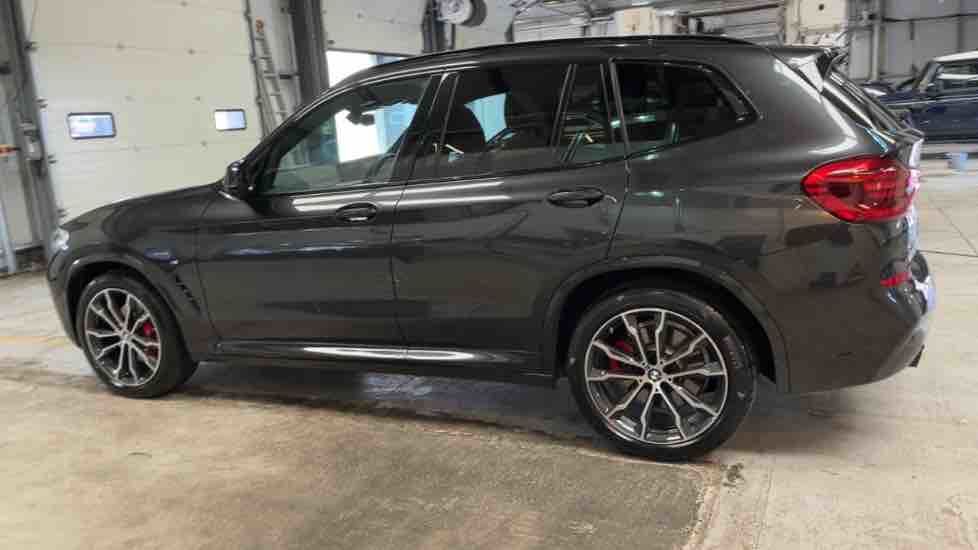 More views of BMW X3