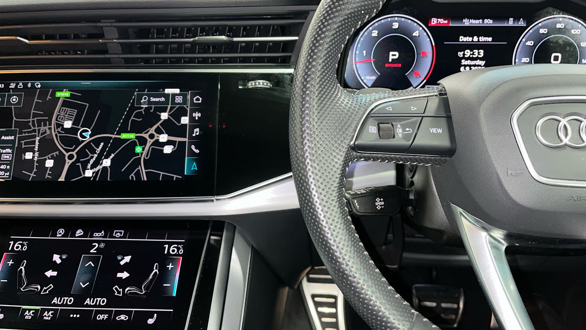 Audi Q7 Image 13