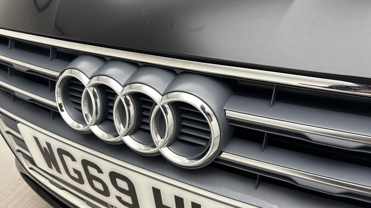 Audi A5 Image 24