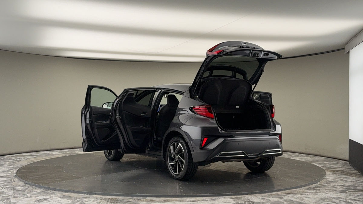 More views of Toyota C-HR