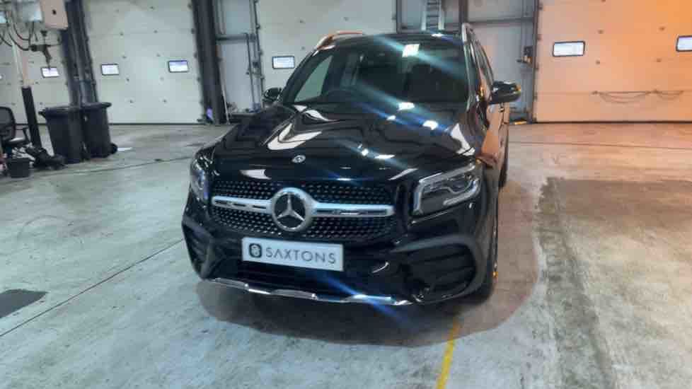 More views of Mercedes-Benz GLB