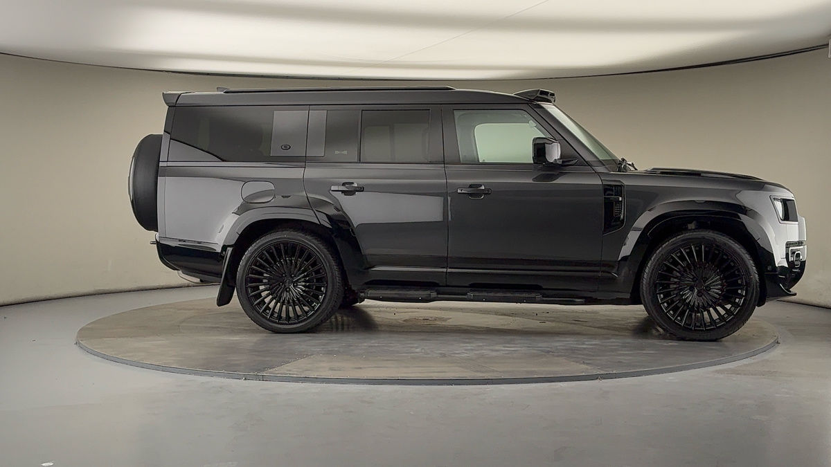 More views of Land Rover Defender 130