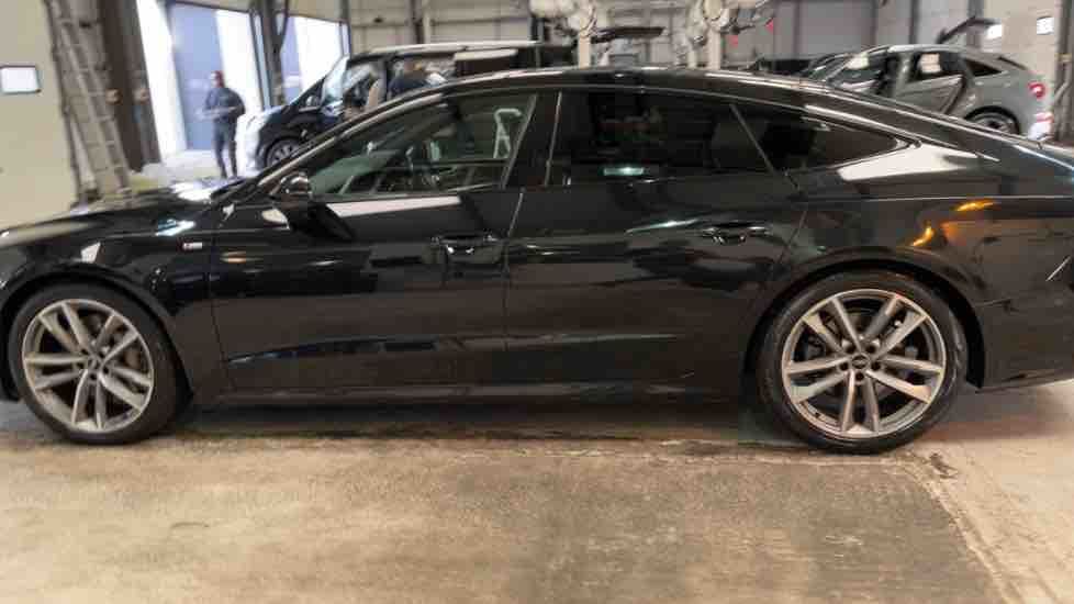 More views of Audi A7